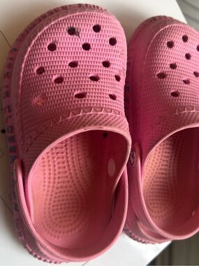 Size 11 clogs good condition
